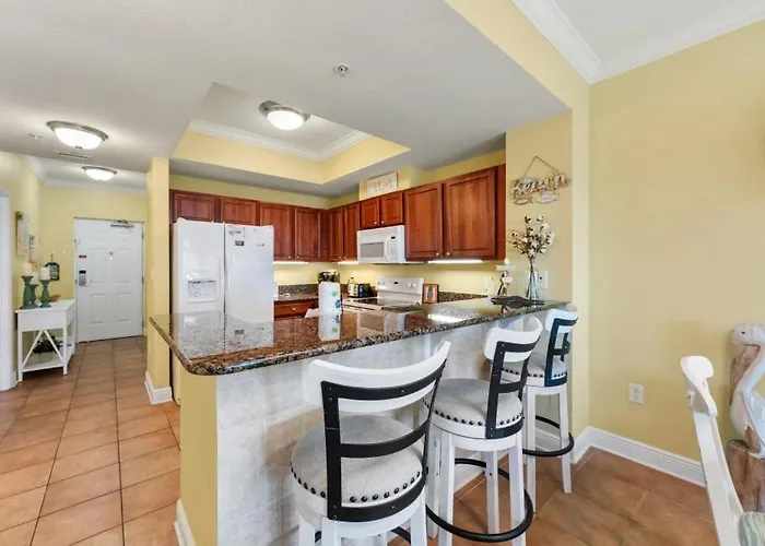 Apartment Crystal Tower 402 By Youngs Suncoast *