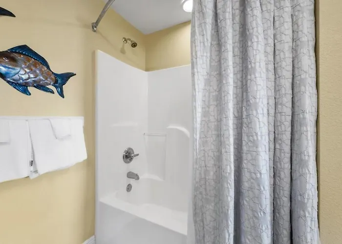 Crystal Tower 402 By Youngs Suncoast Apartment *